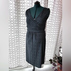 Lovely sleeveless cotton blend dress from Mata Traders xl